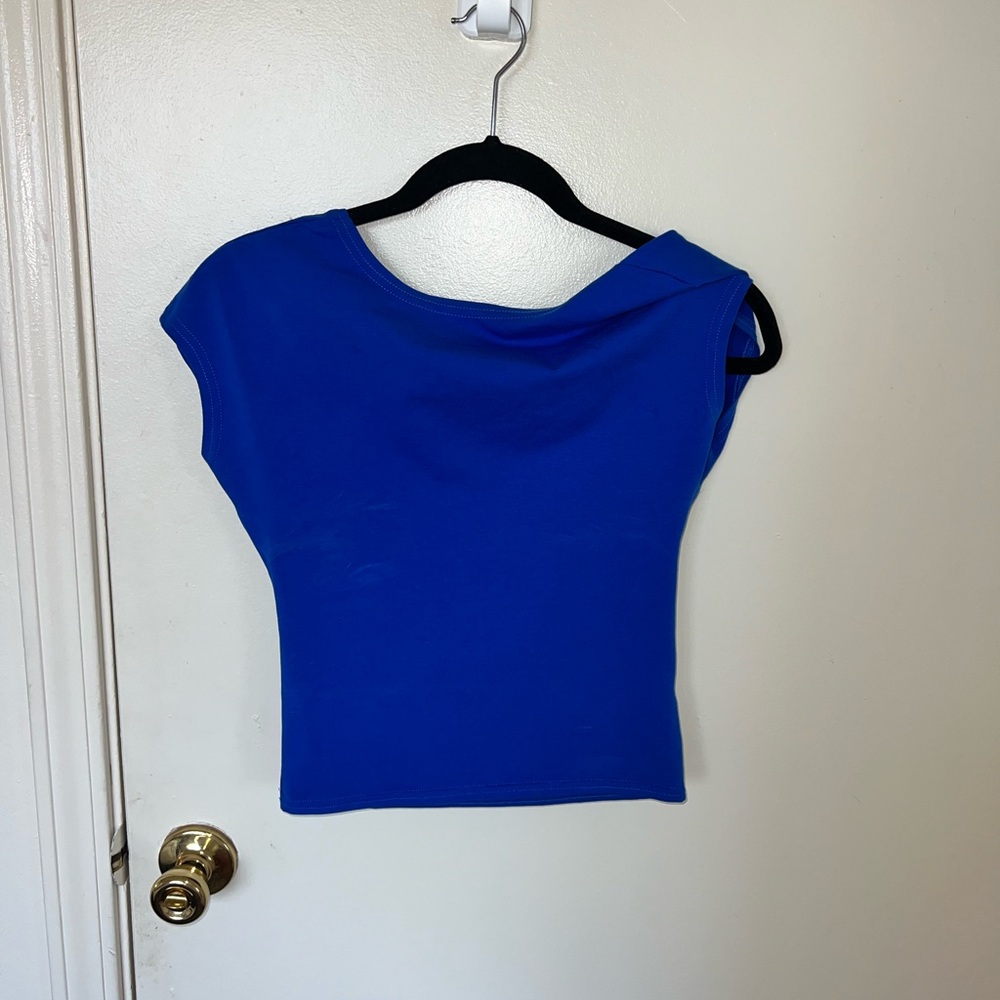 NEVER WORN open back top